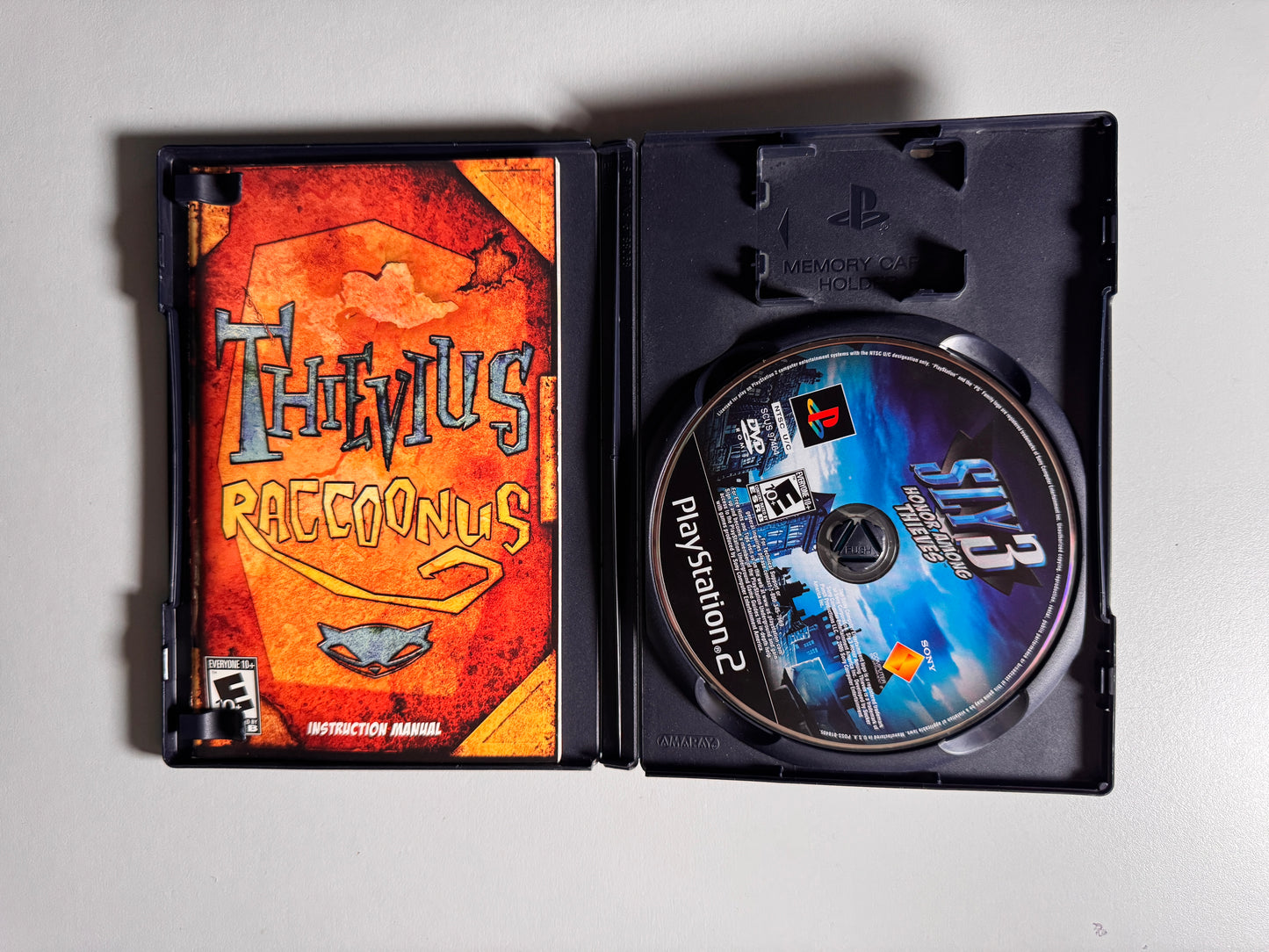 Sly 3: Honor Among Thieves (PlayStation 2)